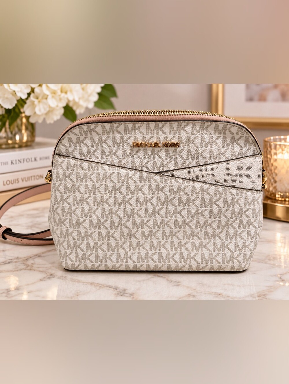 Michael Kors Jet Set Medium Logo Dome Crossbody – Vanilla / Powder Blush Multi
